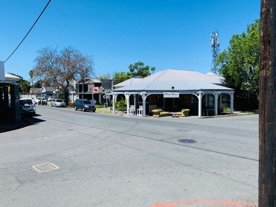 Commercial Property for Sale in Vincent Eastern Cape